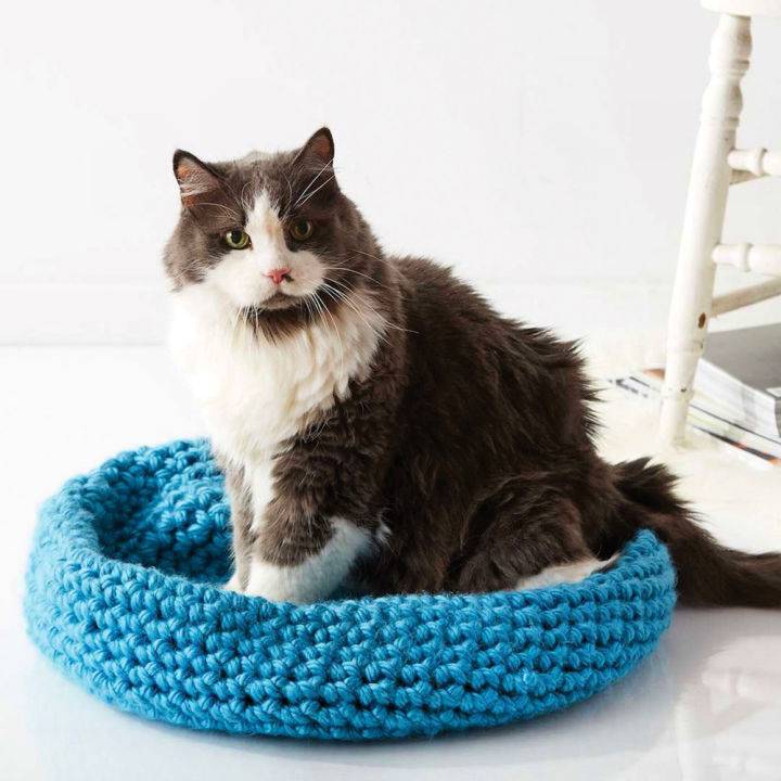 Free Crochet Cat Nap Nest Pattern