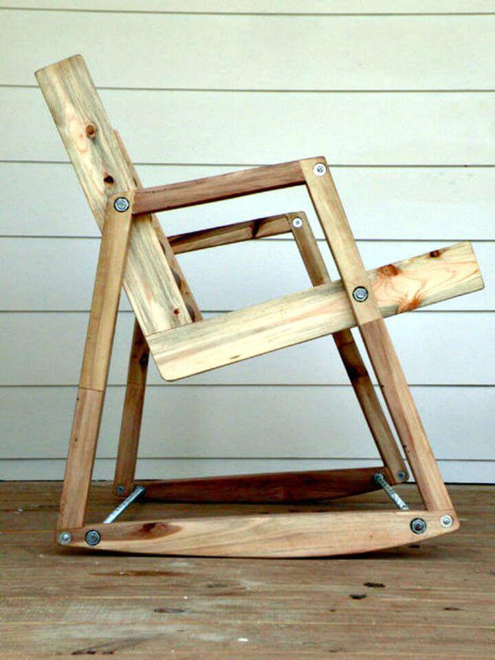 Hwo to Build Your Own Chair Out Of Pallets - DIY