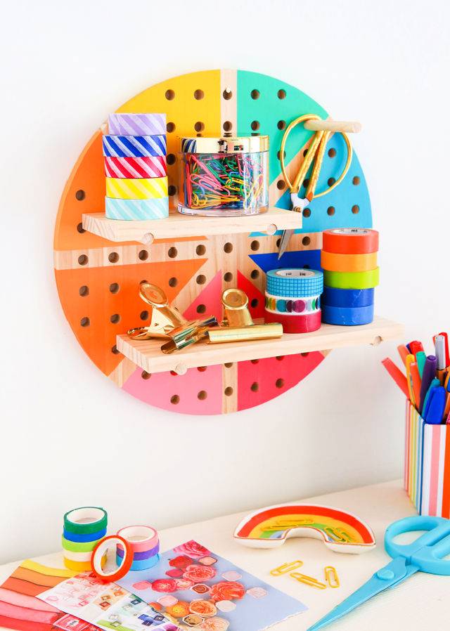 Color Wheel Pegboard To Make And Sell