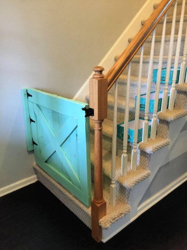 DIY Barn Door Baby Gate out of pallets