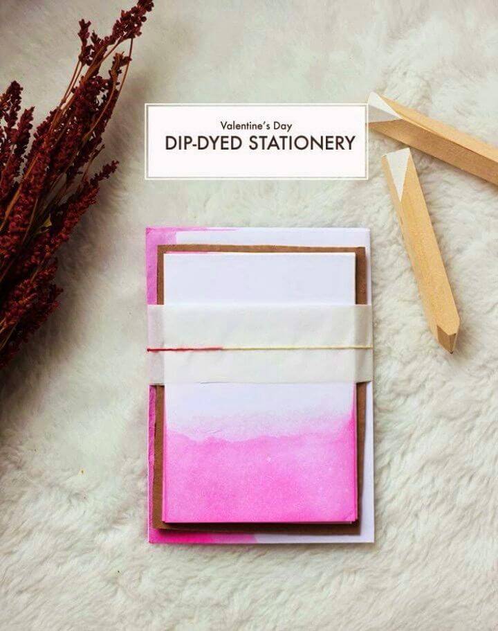 DIY Dip Dyed Valentine's Day Stationery, How to Make a Birthday Card for a Lover