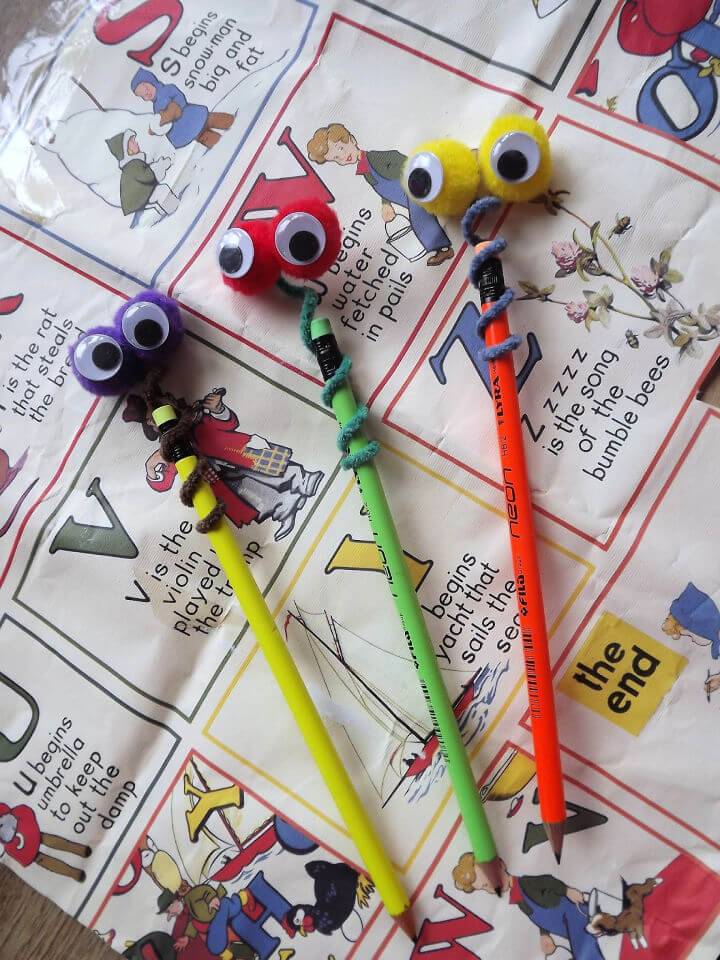 DIY Googly Eyed Snake Pencil Toppers