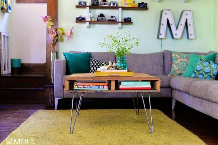DIY Pallet Table with Hairpin Legs 1