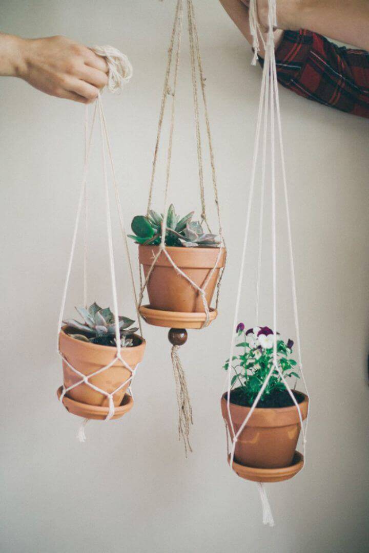 DIY Super Cute Macrame Plant Hangers - Full Tutorial