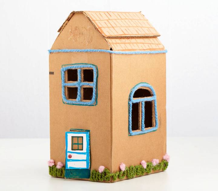 Easy to Make Cardboard Box House