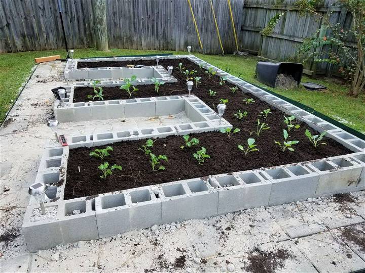 Garden Bed Using Concrete Block