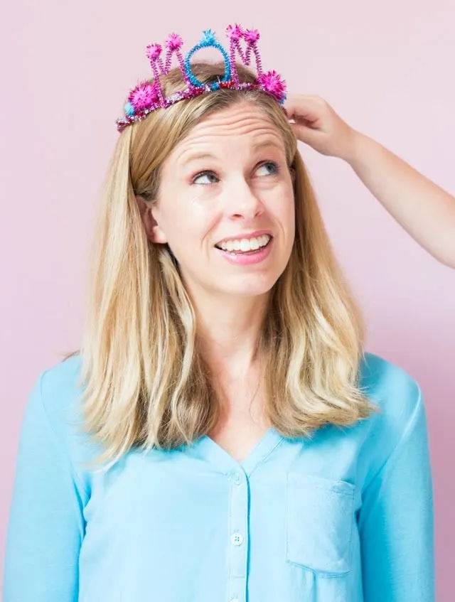 How to Make a Crown for Mom