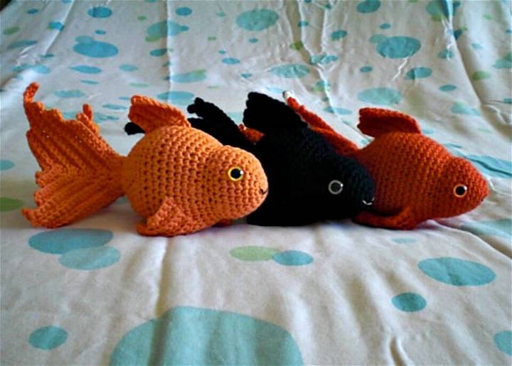 Free Crochet Fancy Goldfish Amigurumi Pattern