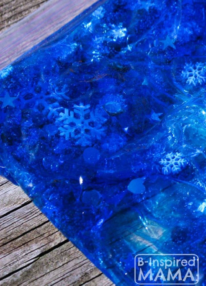 How To Make a Water Snowflake Sensory Bag