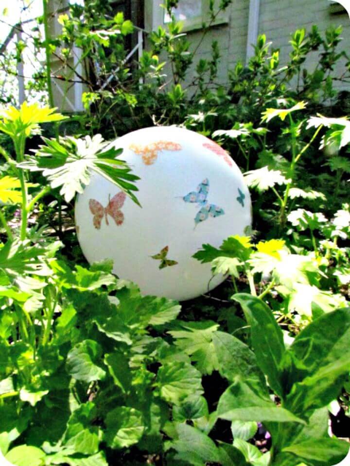 Simple DIY Garden Gazing Ball