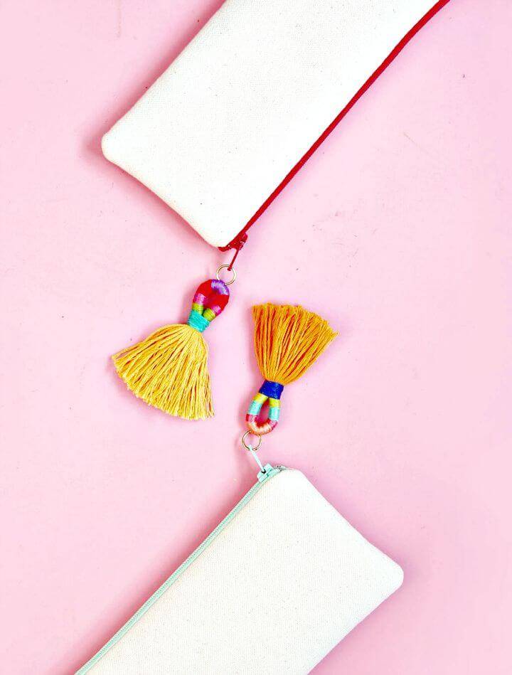 Quick and Easy DIY Hula Tassels